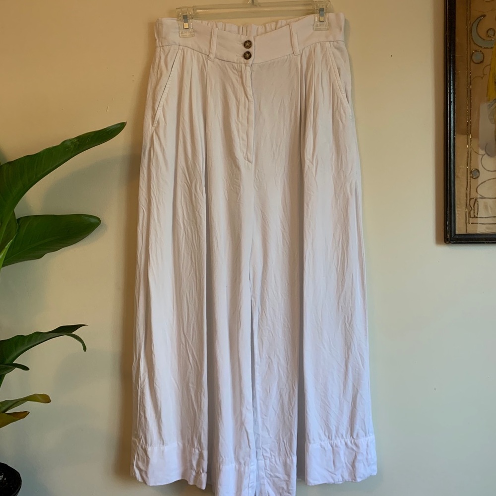 Flowy Linen-Blend Culottes